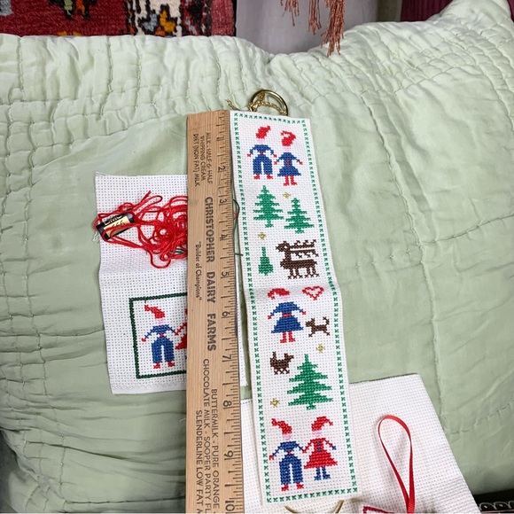 Christmas Needlepoint Lot - Picture 3 of 6